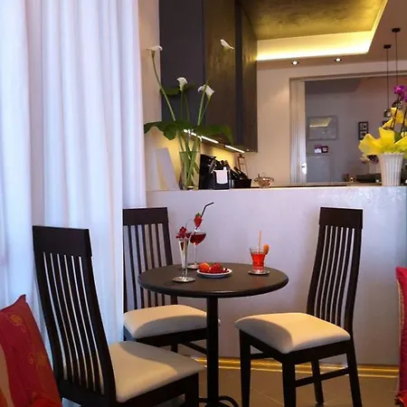 Aurora ホテル ガビッチェ・マーレ