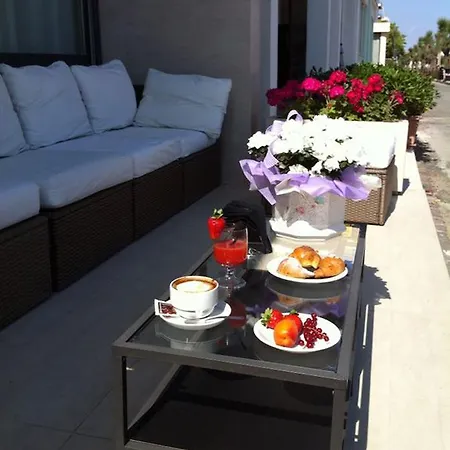 Aurora Hotel 2*