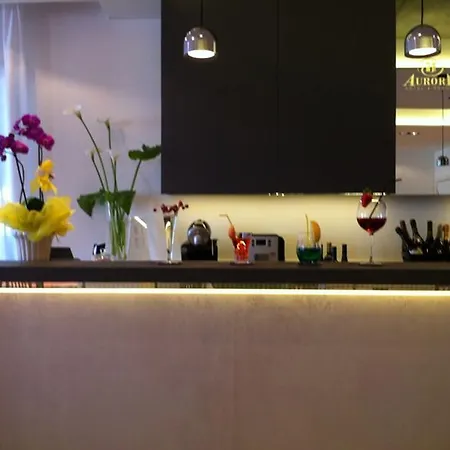 Aurora 酒店